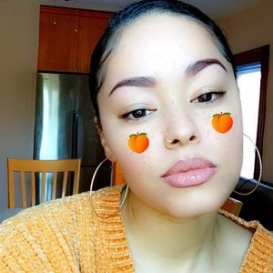 Meet your Posher, Brittney